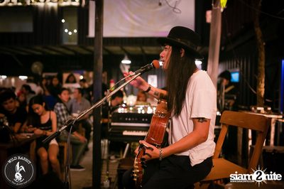 คอนเสิร์ต Greasy Cafe ที่ ไวลด์ แรบบิท, พหลโยธิน ซอย 19/1 — photo 128