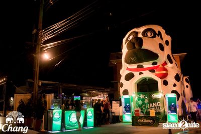 Saturday Night at Roadsidedog, Ekamai-Raminthra — photo 6