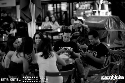 Seenspace Invasion ที่ร้าน Clouds, Fat'R Gut'z และ BREW Beers & Ciders — photo 3