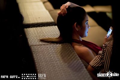 Seenspace Invasion ที่ร้าน Clouds, Fat'R Gut'z และ BREW Beers & Ciders — photo 5