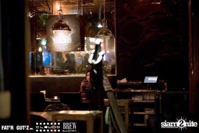 Seenspace Invasion ที่ร้าน Clouds, Fat'R Gut'z และ BREW Beers & Ciders — photo 13