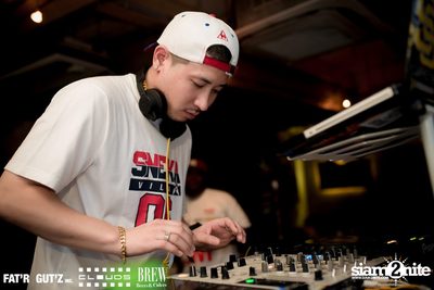 Seenspace Invasion ที่ร้าน Clouds, Fat'R Gut'z และ BREW Beers & Ciders — photo 57