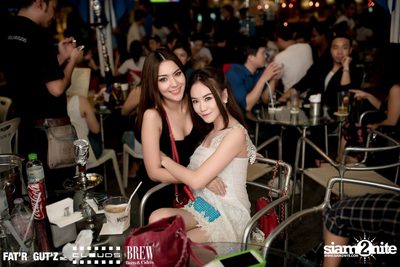 Seenspace Invasion ที่ร้าน Clouds, Fat'R Gut'z และ BREW Beers & Ciders — photo 64