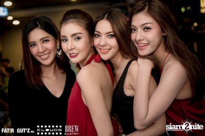 Seenspace Invasion ที่ร้าน Clouds, Fat'R Gut'z และ BREW Beers & Ciders — photo 67