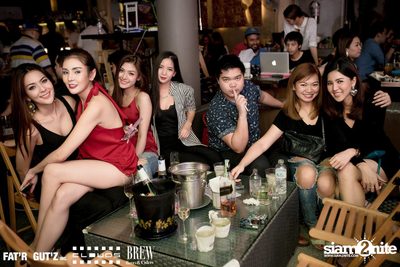 Seenspace Invasion ที่ร้าน Clouds, Fat'R Gut'z และ BREW Beers & Ciders — photo 78