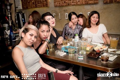 Seenspace Invasion ที่ร้าน Clouds, Fat'R Gut'z และ BREW Beers & Ciders — photo 100