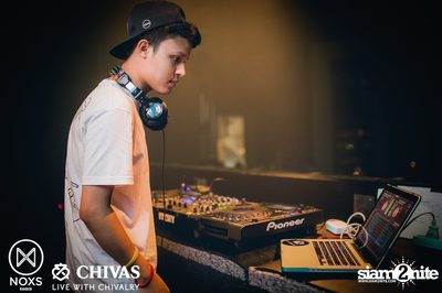 Friday Night at NOXS Bangkok, Ekamai-Raminthra — photo 5