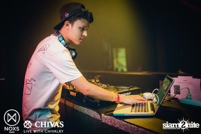 Friday Night at NOXS Bangkok, Ekamai-Raminthra — photo 6