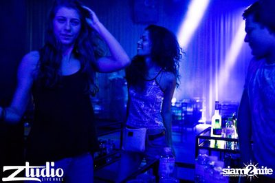 Grey Goose นำเสนอ TGIF : Infected Mushroom ที่ สตูดิโอ — photo 8