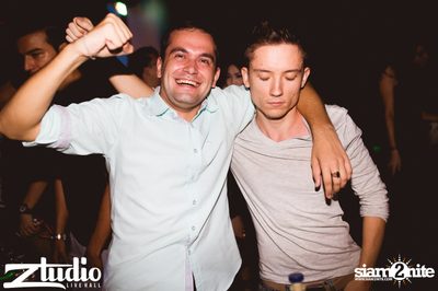 Grey Goose นำเสนอ TGIF : Infected Mushroom ที่ สตูดิโอ — photo 9