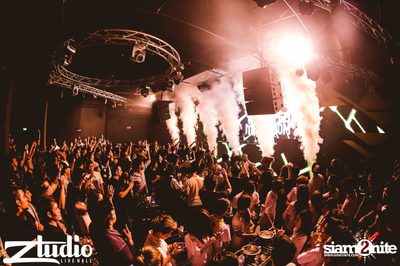 Grey Goose นำเสนอ TGIF : Infected Mushroom ที่ สตูดิโอ — photo 21