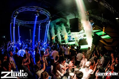 Grey Goose นำเสนอ TGIF : Infected Mushroom ที่ สตูดิโอ — photo 25