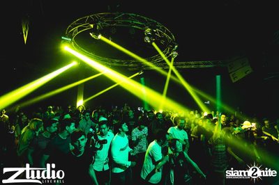 Grey Goose นำเสนอ TGIF : Infected Mushroom ที่ สตูดิโอ — photo 36