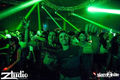 Grey Goose นำเสนอ TGIF : Infected Mushroom ที่ สตูดิโอ — photo 45