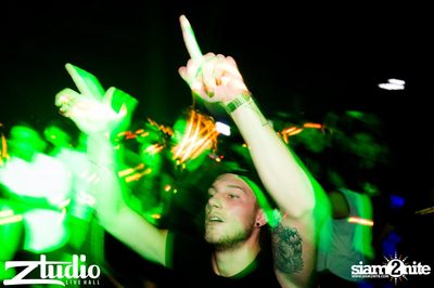 Grey Goose นำเสนอ TGIF : Infected Mushroom ที่ สตูดิโอ — photo 67