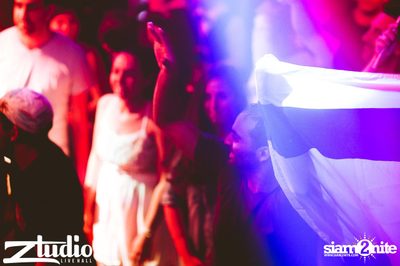 Grey Goose นำเสนอ TGIF : Infected Mushroom ที่ สตูดิโอ — photo 81