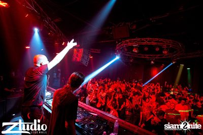 Grey Goose นำเสนอ TGIF : Infected Mushroom ที่ สตูดิโอ — photo 90