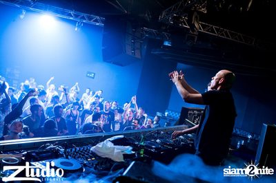Grey Goose นำเสนอ TGIF : Infected Mushroom ที่ สตูดิโอ — photo 92