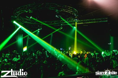 Grey Goose นำเสนอ TGIF : Infected Mushroom ที่ สตูดิโอ — photo 96