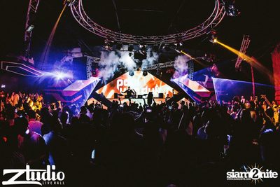 ZoukOut 2015 Pre-Party w/ Paul Van Dyk ที่ สตูดิโอ ไลฟ์ ฮอลล์ — photo 4