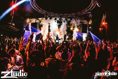 ZoukOut 2015 Pre-Party w/ Paul Van Dyk ที่ สตูดิโอ ไลฟ์ ฮอลล์ — photo 5