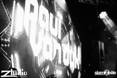 ZoukOut 2015 Pre-Party w/ Paul Van Dyk ที่ สตูดิโอ ไลฟ์ ฮอลล์ — photo 10