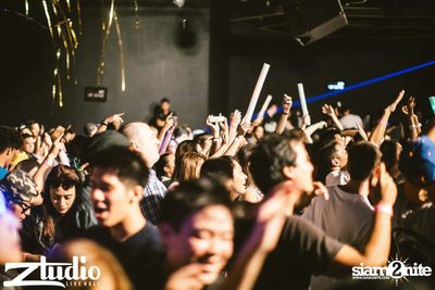 ZoukOut 2015 Pre-Party w/ Paul Van Dyk ที่ สตูดิโอ ไลฟ์ ฮอลล์ — photo 32