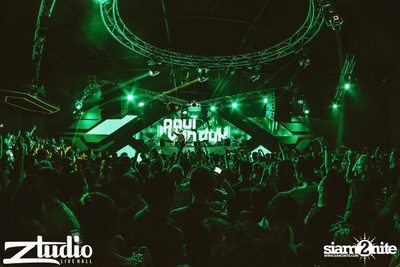 ZoukOut 2015 Pre-Party w/ Paul Van Dyk ที่ สตูดิโอ ไลฟ์ ฮอลล์ — photo 41