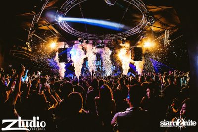 ZoukOut 2015 Pre-Party w/ Paul Van Dyk ที่ สตูดิโอ ไลฟ์ ฮอลล์ — photo 48