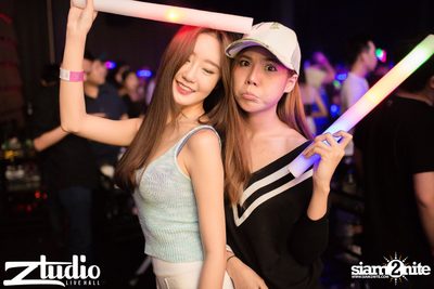 ZoukOut 2015 Pre-Party w/ Paul Van Dyk ที่ สตูดิโอ ไลฟ์ ฮอลล์ — photo 64