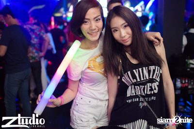 ZoukOut 2015 Pre-Party w/ Paul Van Dyk ที่ สตูดิโอ ไลฟ์ ฮอลล์ — photo 71