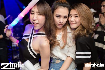 ZoukOut 2015 Pre-Party w/ Paul Van Dyk ที่ สตูดิโอ ไลฟ์ ฮอลล์ — photo 89