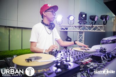 Urban Pool Party [24 October 2015] at Radisson Blu — photo 59
