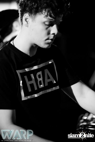 Warp Music Festival 2015 - Pattaya (Album 3 of 9) — photo 382