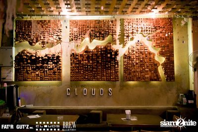 Seenspace Invasion ที่ร้าน Clouds, Fat'R Gut'z และ BREW Beers & Ciders — photo 12