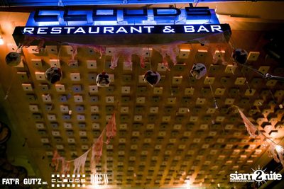 Seenspace Invasion ที่ร้าน Clouds, Fat'R Gut'z และ BREW Beers & Ciders — photo 22