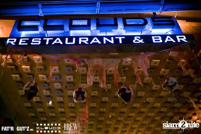 Seenspace Invasion ที่ร้าน Clouds, Fat'R Gut'z และ BREW Beers & Ciders — photo 23