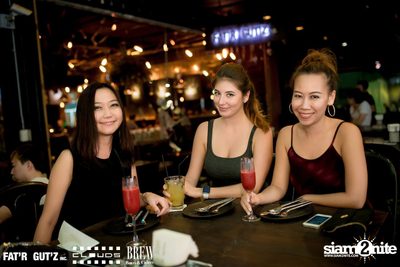 Seenspace Invasion ที่ร้าน Clouds, Fat'R Gut'z และ BREW Beers & Ciders — photo 35