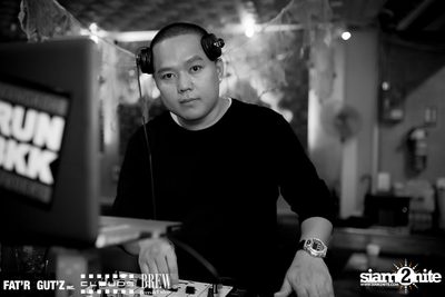 Seenspace Invasion ที่ร้าน Clouds, Fat'R Gut'z และ BREW Beers & Ciders — photo 49