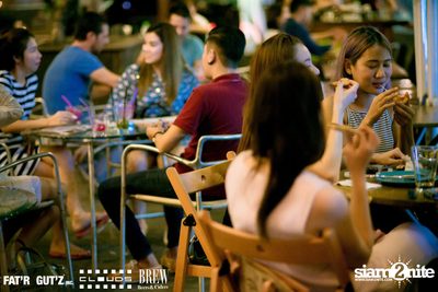 Seenspace Invasion ที่ร้าน Clouds, Fat'R Gut'z และ BREW Beers & Ciders — photo 53