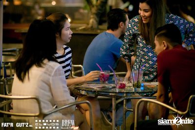 Seenspace Invasion ที่ร้าน Clouds, Fat'R Gut'z และ BREW Beers & Ciders — photo 55