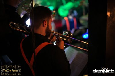 B2F - Big To The Future Swing Band ที่ ดิ ไอร่อน แฟรี่ — photo 43