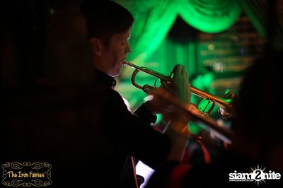 B2F - Big To The Future Swing Band ที่ ดิ ไอร่อน แฟรี่ — photo 50