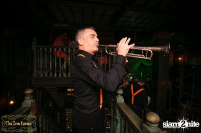B2F - Big To The Future Swing Band ที่ ดิ ไอร่อน แฟรี่ — photo 75