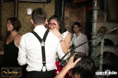 B2F - Big To The Future Swing Band ที่ ดิ ไอร่อน แฟรี่ — photo 138