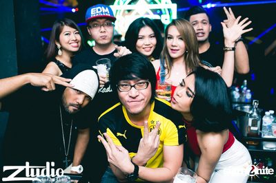 Grey Goose นำเสนอ TGIF : Cosmic Gate ที่ สตูดิโอ ไลฟ์ ฮอลล์ — photo 3