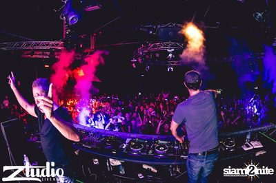 Grey Goose นำเสนอ TGIF : Cosmic Gate ที่ สตูดิโอ ไลฟ์ ฮอลล์ — photo 27