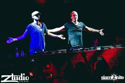 Grey Goose นำเสนอ TGIF : Cosmic Gate ที่ สตูดิโอ ไลฟ์ ฮอลล์ — photo 48