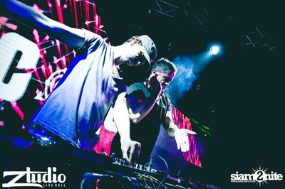 Grey Goose นำเสนอ TGIF : Cosmic Gate ที่ สตูดิโอ ไลฟ์ ฮอลล์ — photo 58