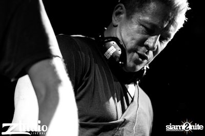 Grey Goose นำเสนอ TGIF : Cosmic Gate ที่ สตูดิโอ ไลฟ์ ฮอลล์ — photo 61